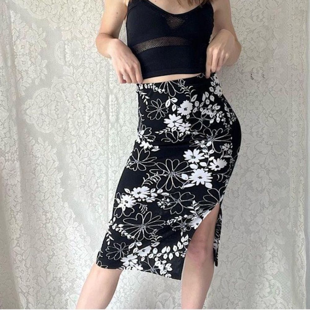 Vintage 90s PS Dew Sutton Black White Floral Midi Skirt Slit - Picture 7 of 9